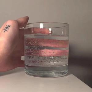 小色妞一区二区三区
